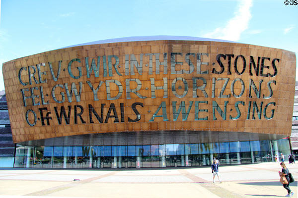 The English inscription on front of the dome reads "In These Stones Horizons Sing" by Welsh poet, Gwyneth Lewis at Wales Millennium Centre at Cardiff Bay. Cardiff, Wales.