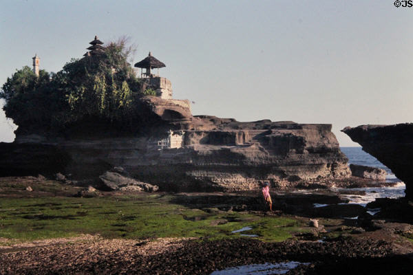 Tanah Lot temple sits in the sea. Bali, Indonesia.