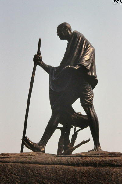 Salt protest statue of Mahatma Gandhi. Delhi, India.