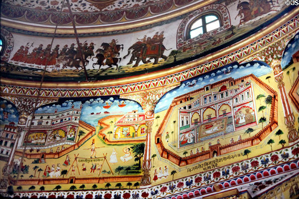 Detailed murals cover walls of fort interior, Bikaner. India.