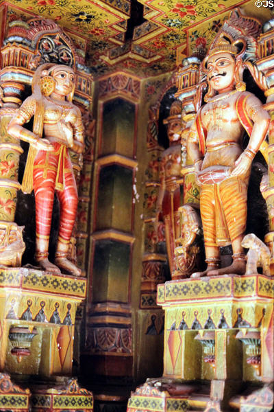 Male & female statues in Jain Temple, Bikaner. India.