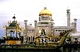 Omar Ali Saifuddin Mosque in Bandar Seri Begawan was built in 1958. Brunei.