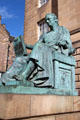 Philosopher David Hume statue by Sandy Stoddart in front of High Court of Justiciary building. Edinburgh, Scotland.