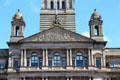 Pediment of Glasgow City Chambers with sculptures by John Mossman & George Lawson. Glasgow, Scotland.
