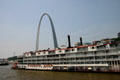 Mississippi Queen riverboat & Gateway Arch. St Louis, MO.