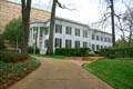 Side view of Mississippi Governor's Mansion. Jackson, MS.