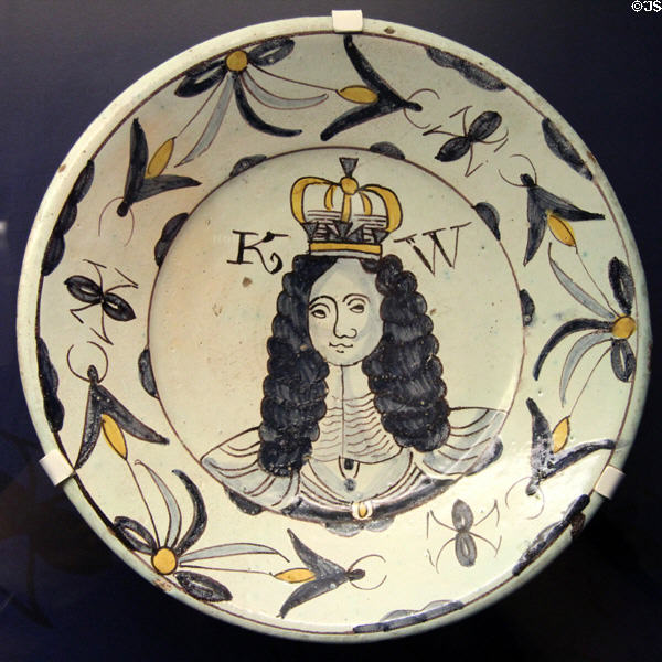 Ceramic charger (c1685-96) with portrait & initials of King William III aka William of Orange, made in Brislington near Bristol, at Bristol Museum & Art Gallery. Bristol, England.